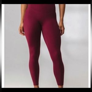 Balance athletica/vitality cloud leggings- blackberry